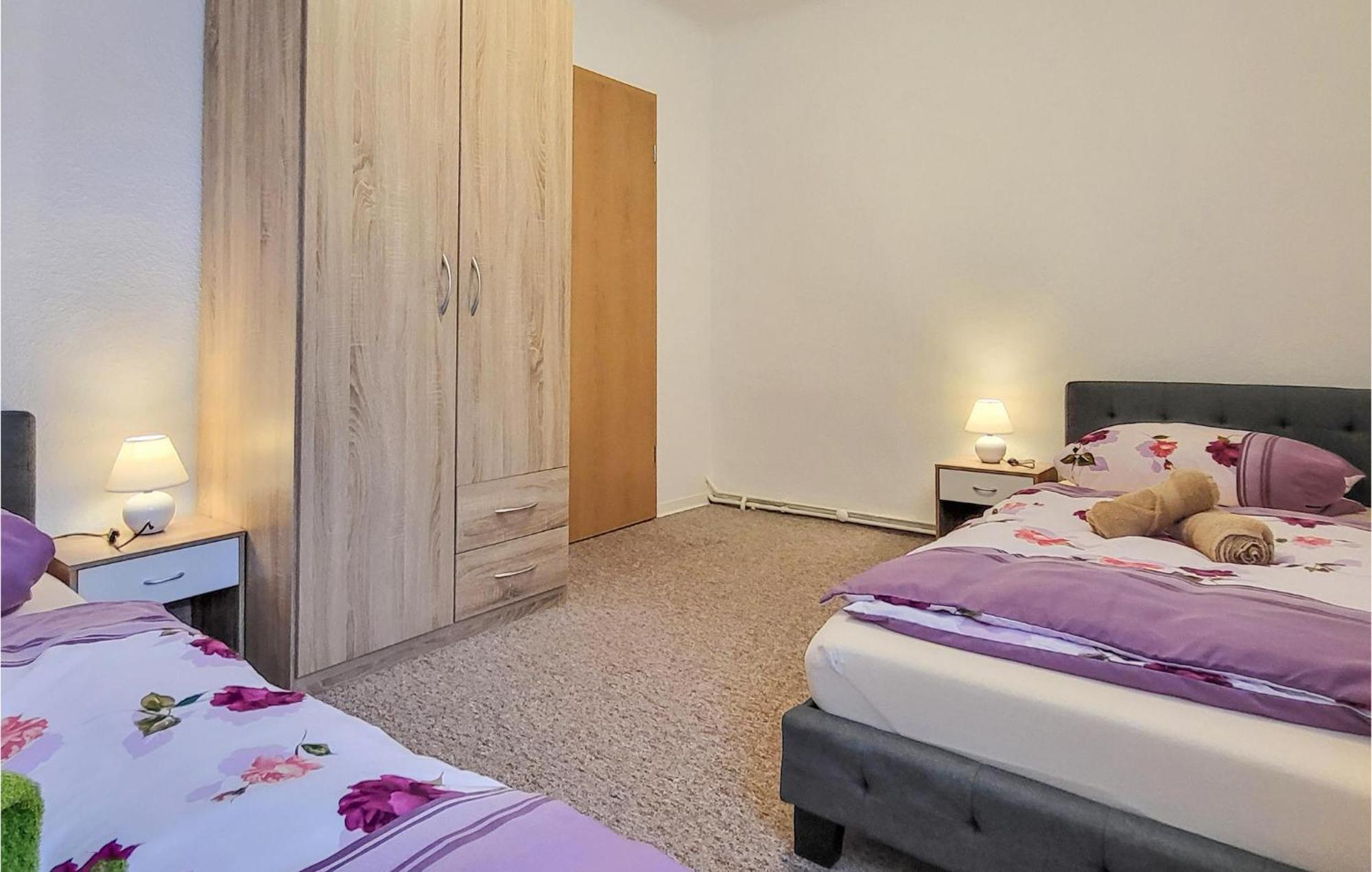 2 Bedroom Nice Apartment In Friedrichroda Exterior foto